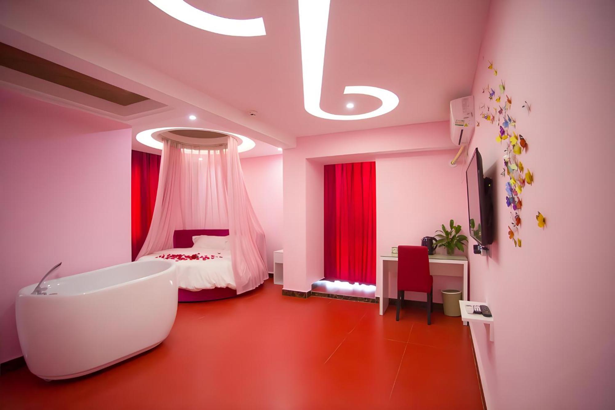 Zhangjiajie Cat Theme Inn Exterior photo