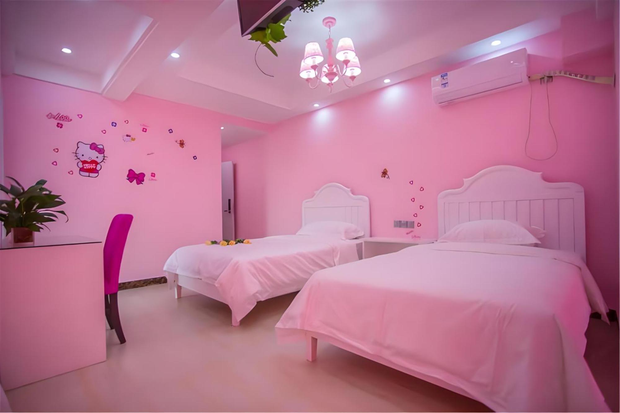 Zhangjiajie Cat Theme Inn Exterior photo